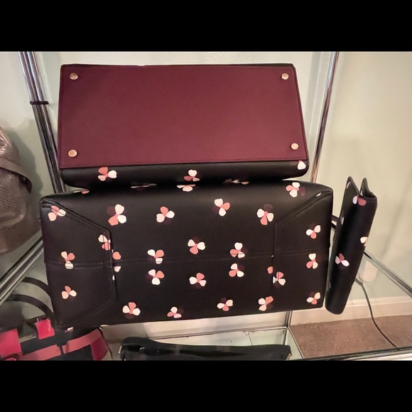 Kate Spade floral “doggie” bundle (6) Tote satchel floral - Picture 6 of 15